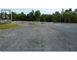 86 Cardevco Road W, Ottawa, ON K0A1L0 Photo 11