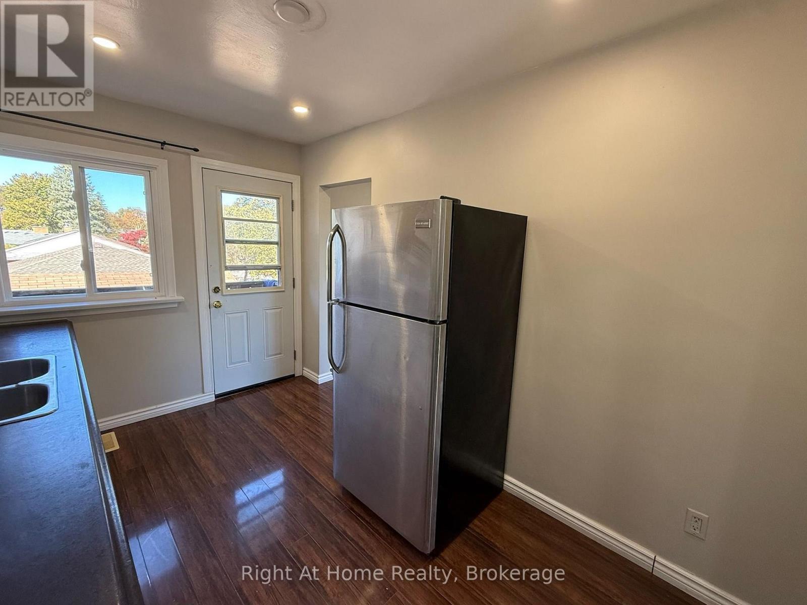 3 - 7 BALMORAL DRIVE, Kitchener — photo 5