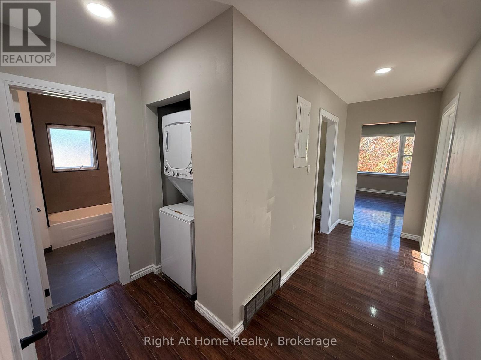 3 - 7 BALMORAL DRIVE, Kitchener — photo 8