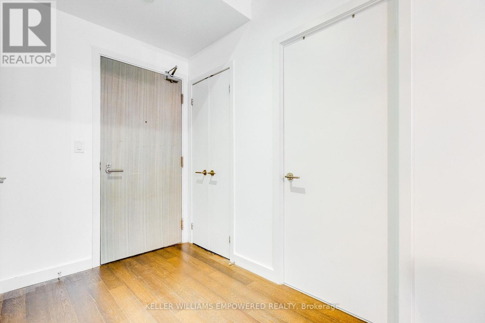 717 - 111 BATHURST STREET, Toronto (Waterfront Communities) — photo 6