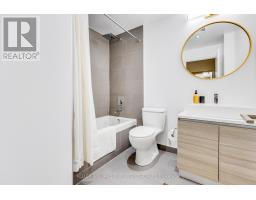 717 - 111 Bathurst Street, Toronto, ON M5V0M9 Photo 19
