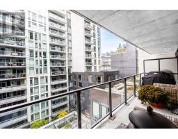 717 - 111 Bathurst Street, Toronto, ON M5V0M9 Photo 21