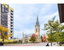 717 - 111 Bathurst Street, Toronto, ON M5V0M9 Photo 27
