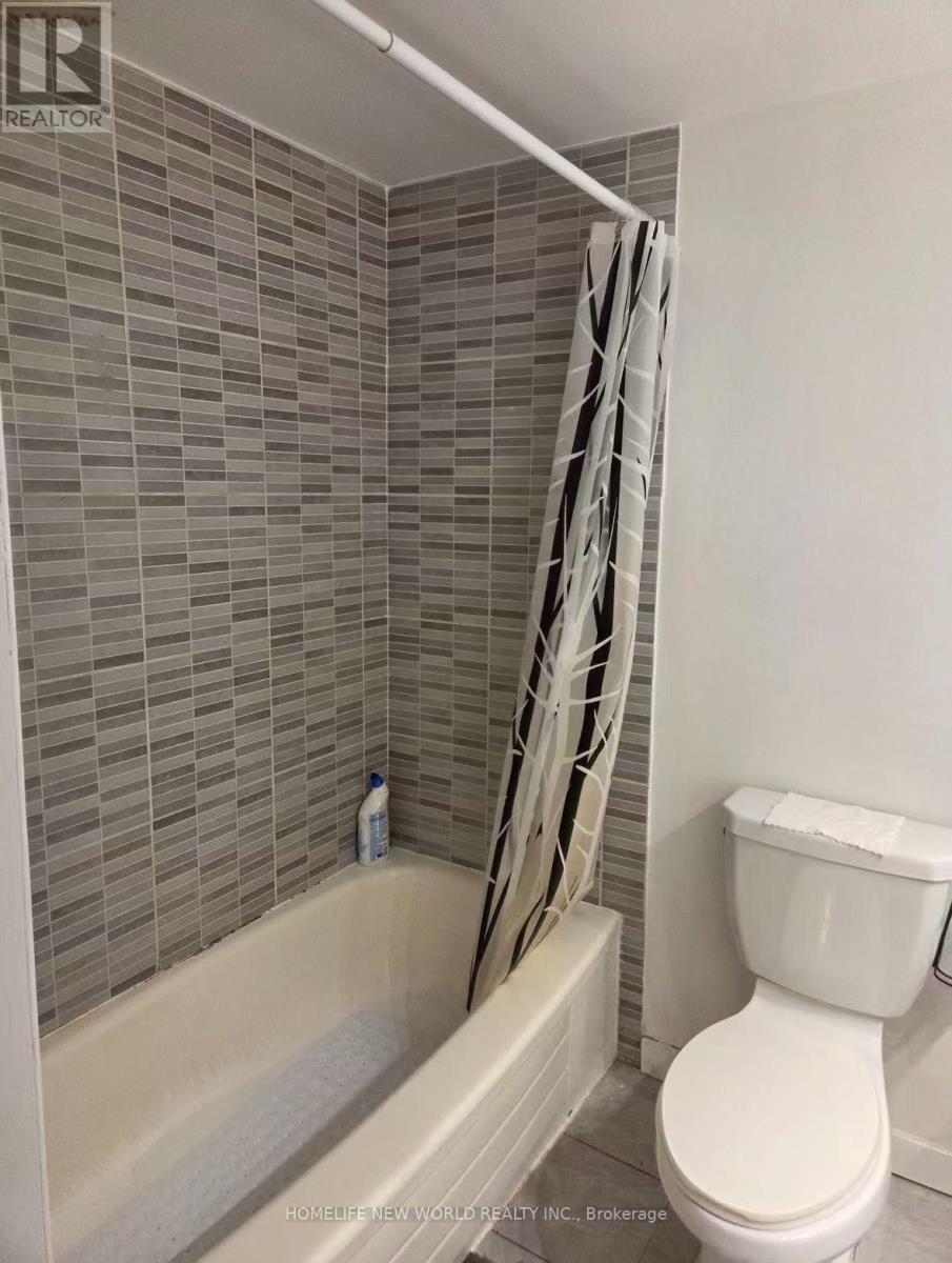 LOWER - 32 GREYHOUND DRIVE, Toronto (Bayview Woods-Steeles) — photo 7
