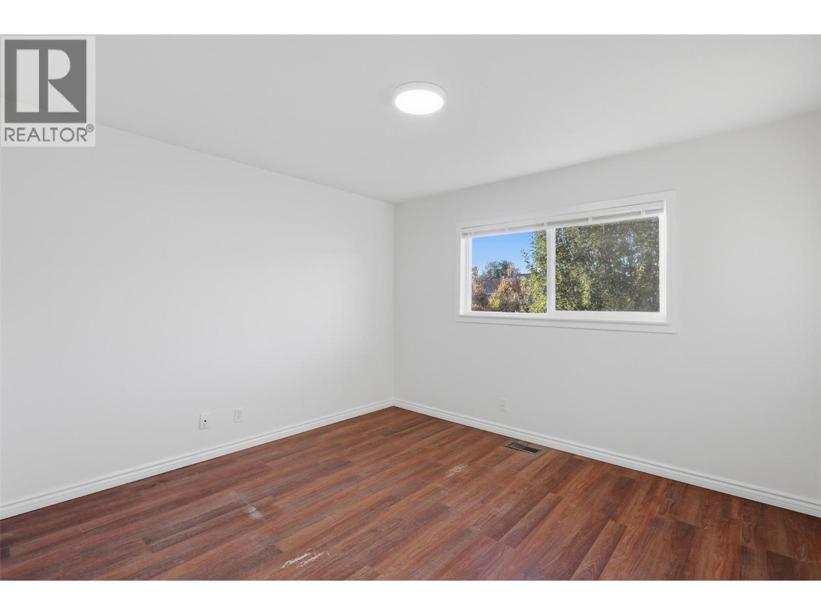 675 Windsor Avenue - 20