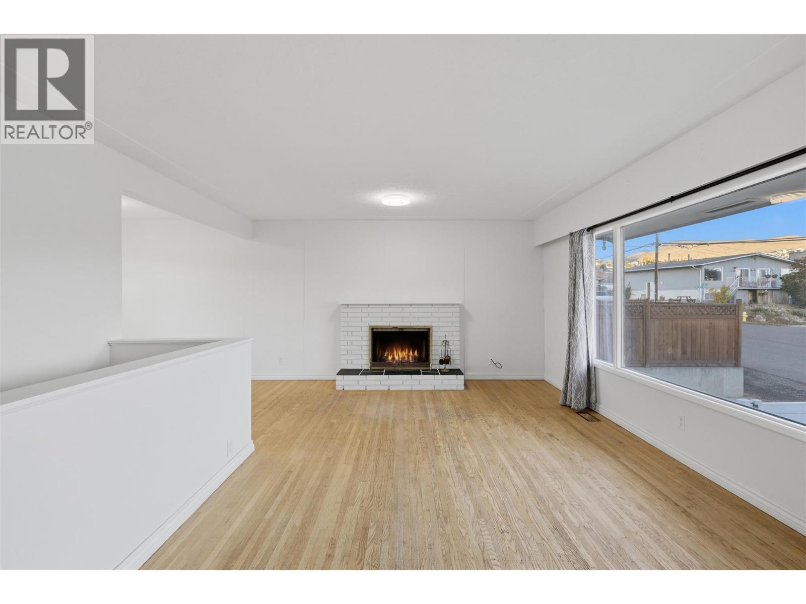 675 Windsor Avenue - 10