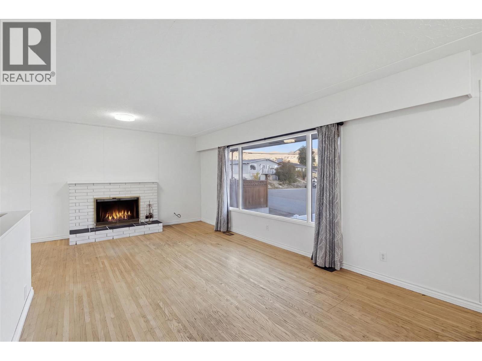 675 Windsor Avenue - 11