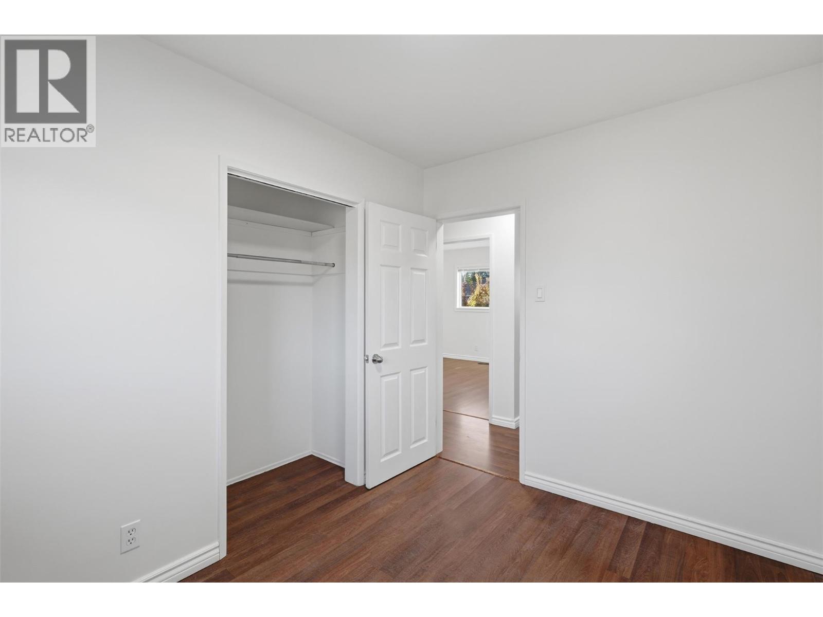 675 Windsor Avenue - 25