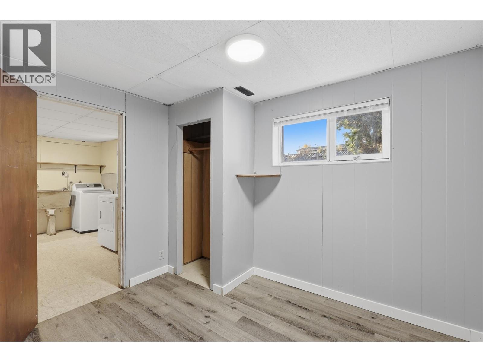 675 Windsor Avenue - 57