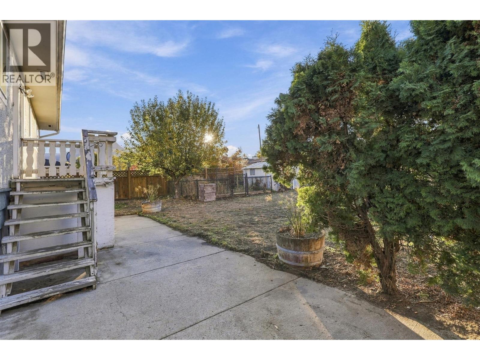 675 Windsor Avenue - 28