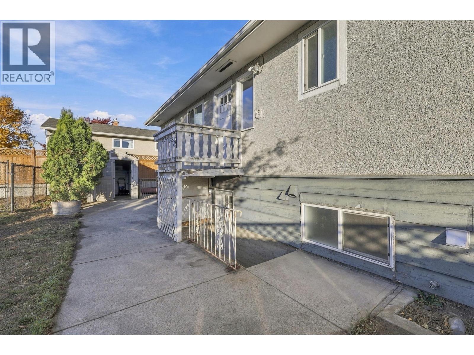 675 Windsor Avenue - 38