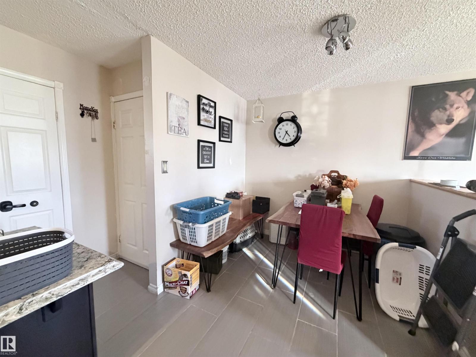 11460 152B AV NW, photo 3 of 21