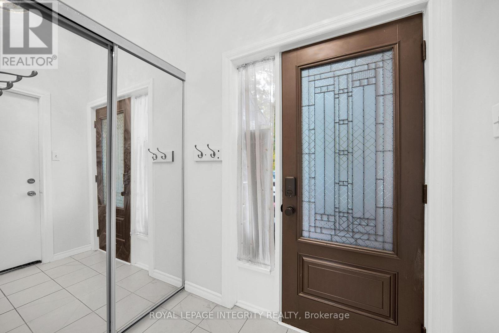 27 DANAHER DRIVE, Ottawa — photo 4