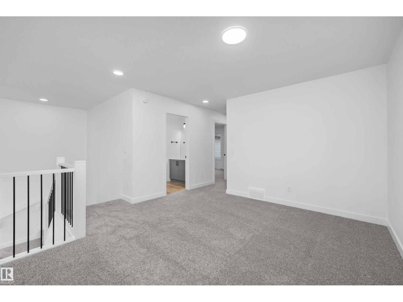 Property photograph 30 for MLS E4492114