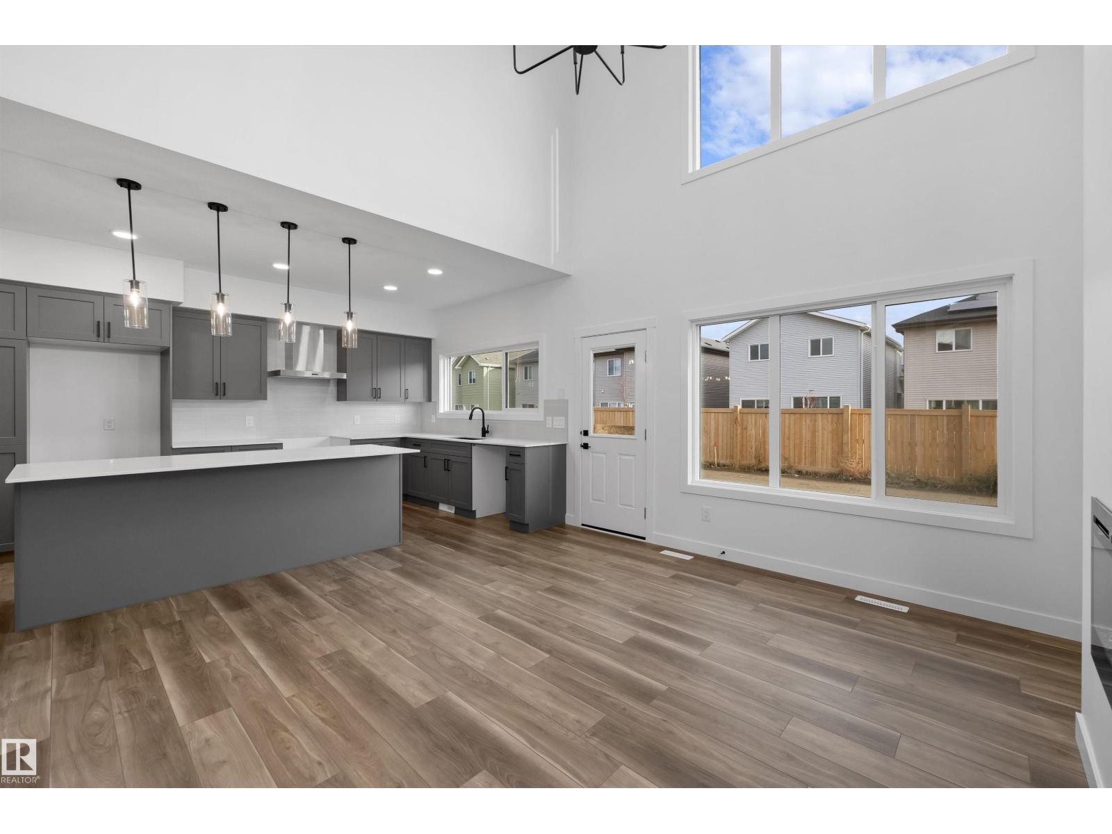 Property photograph 25 for MLS E4492114