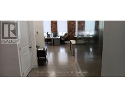 547 Main Street E, Milton, ON L9T3J2 Photo 6