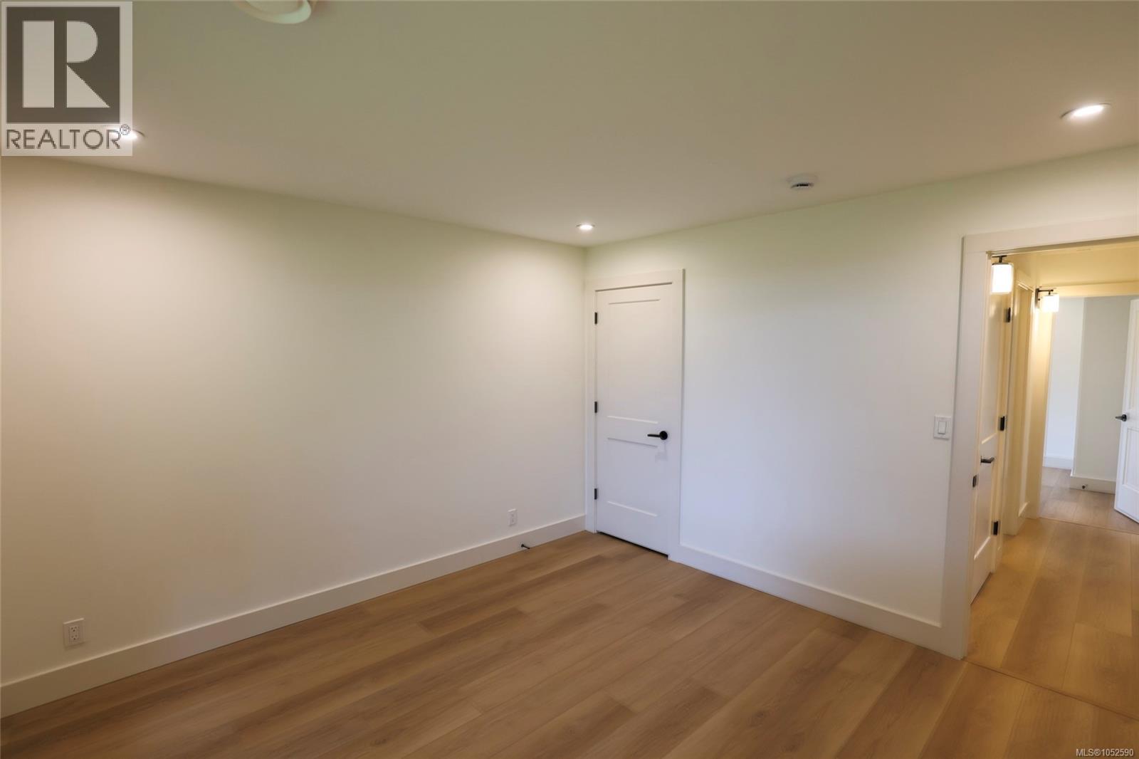 6200 Storey's Beach Rd - 14