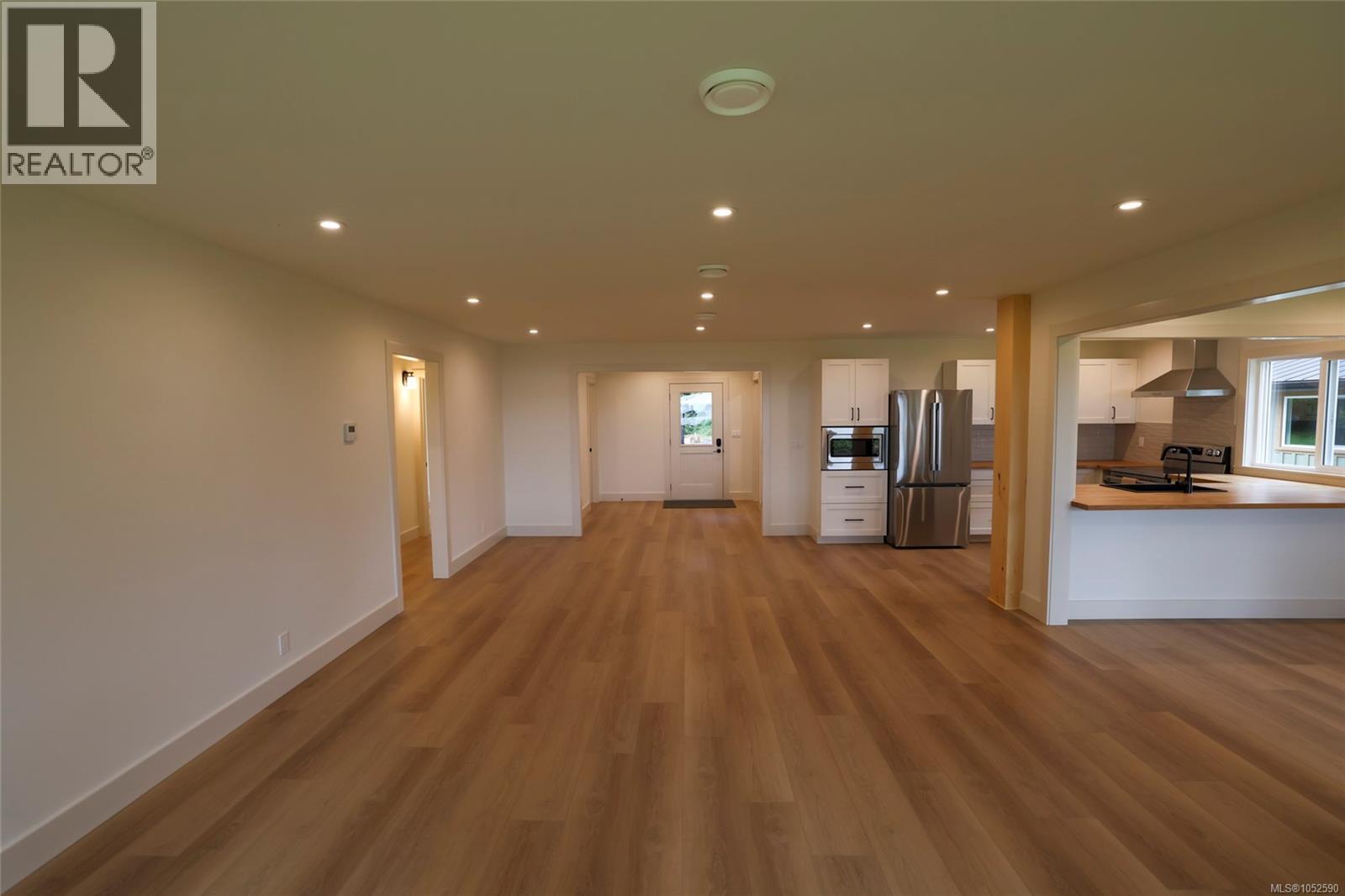 6200 Storey's Beach Rd - 9