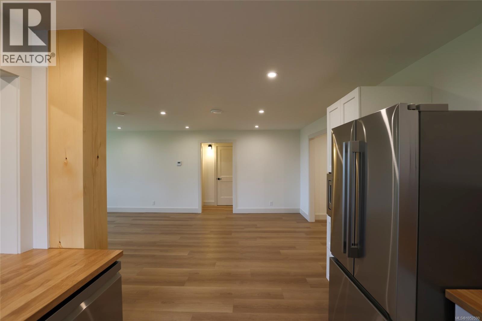6200 Storey's Beach Rd - 13