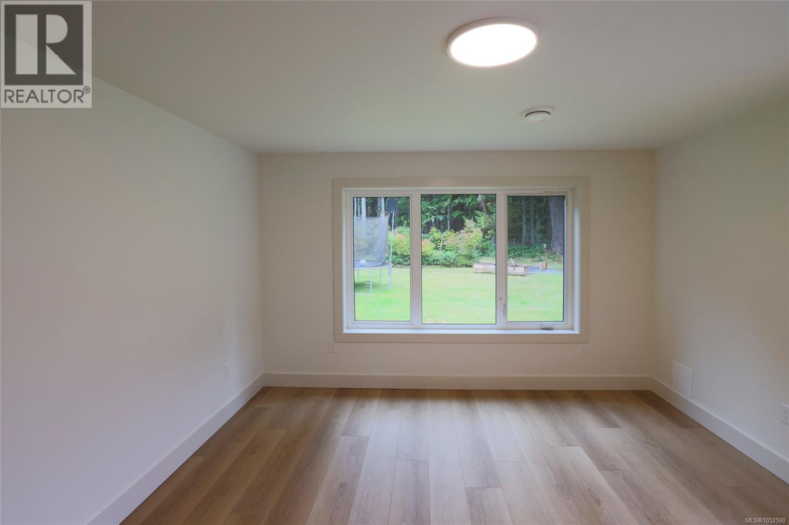 6200 Storey's Beach Rd - 22
