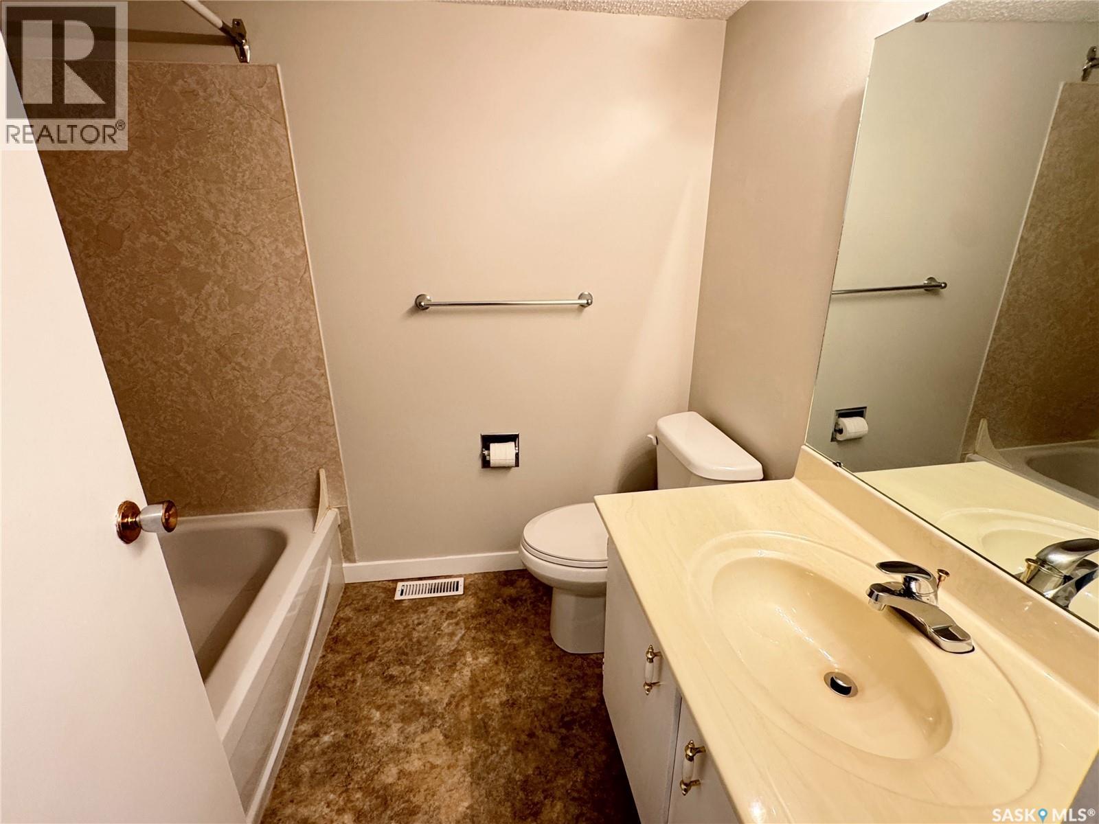 216 Cedar Meadow DRIVE, Regina — photo 8