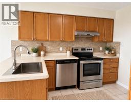Dining room - 219 Britton Place Unit# #main, Kitchener, ON N2C2T3 Photo 9