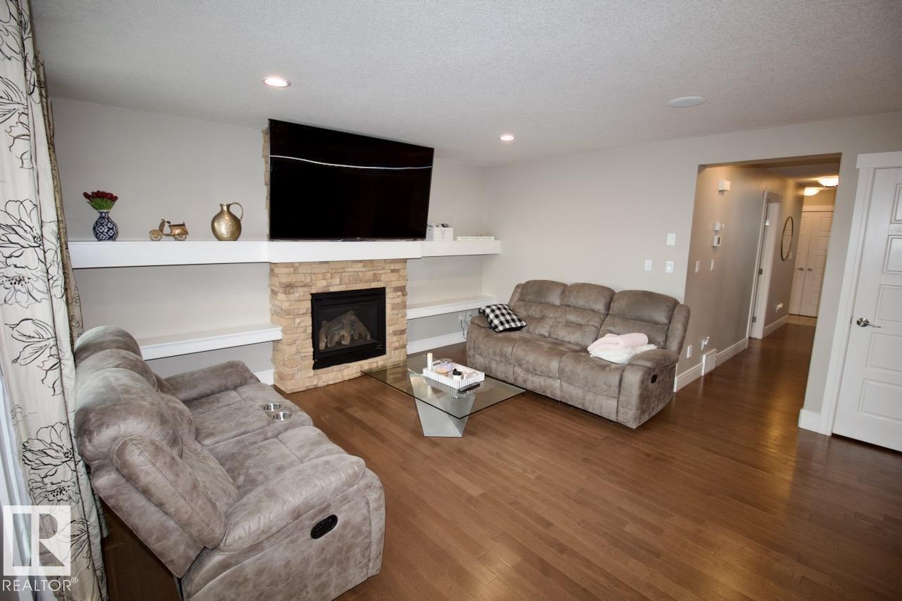 7704 ELLESMERE LN, Sherwood Park — photo 12