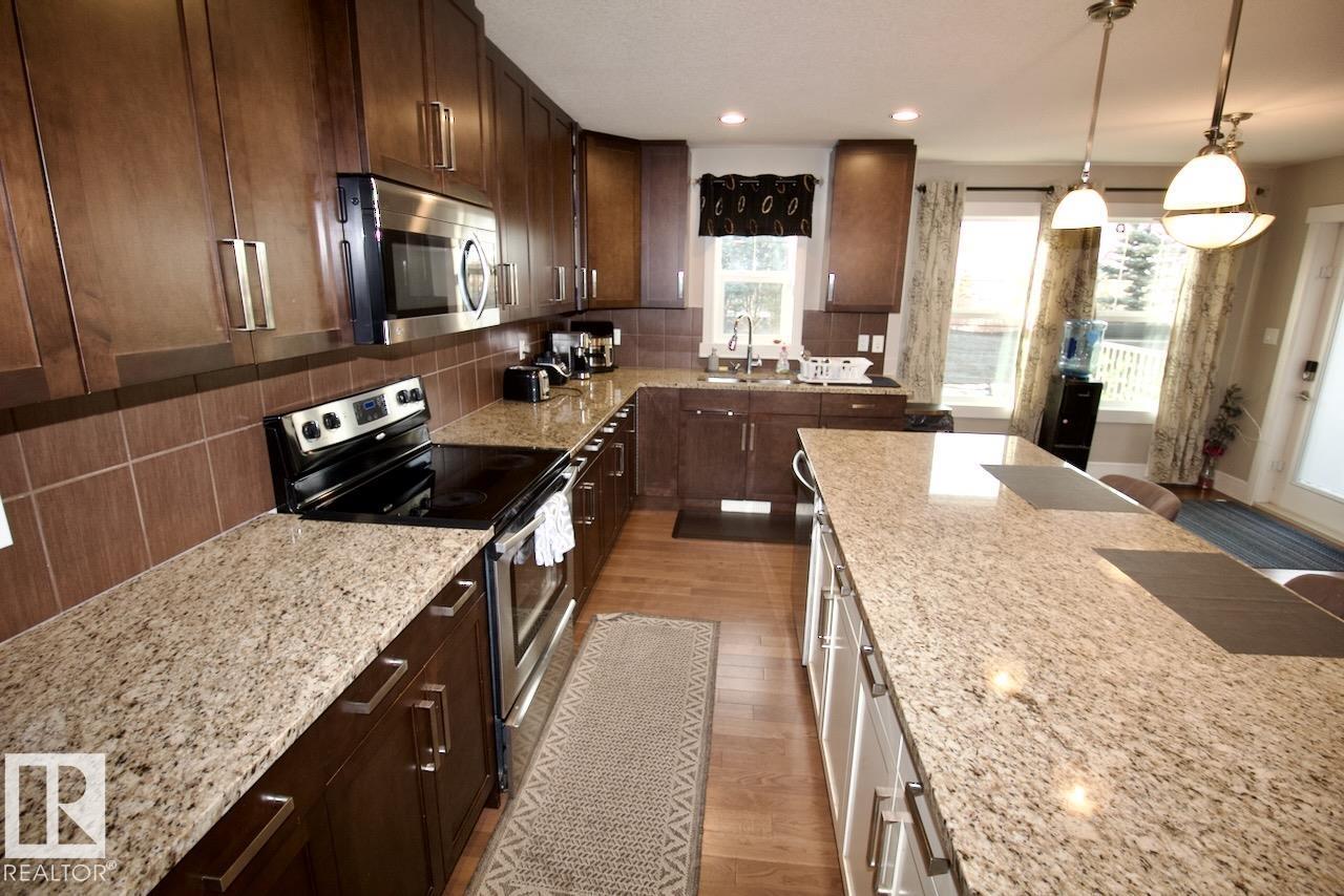 7704 ELLESMERE LN, Sherwood Park — photo 13