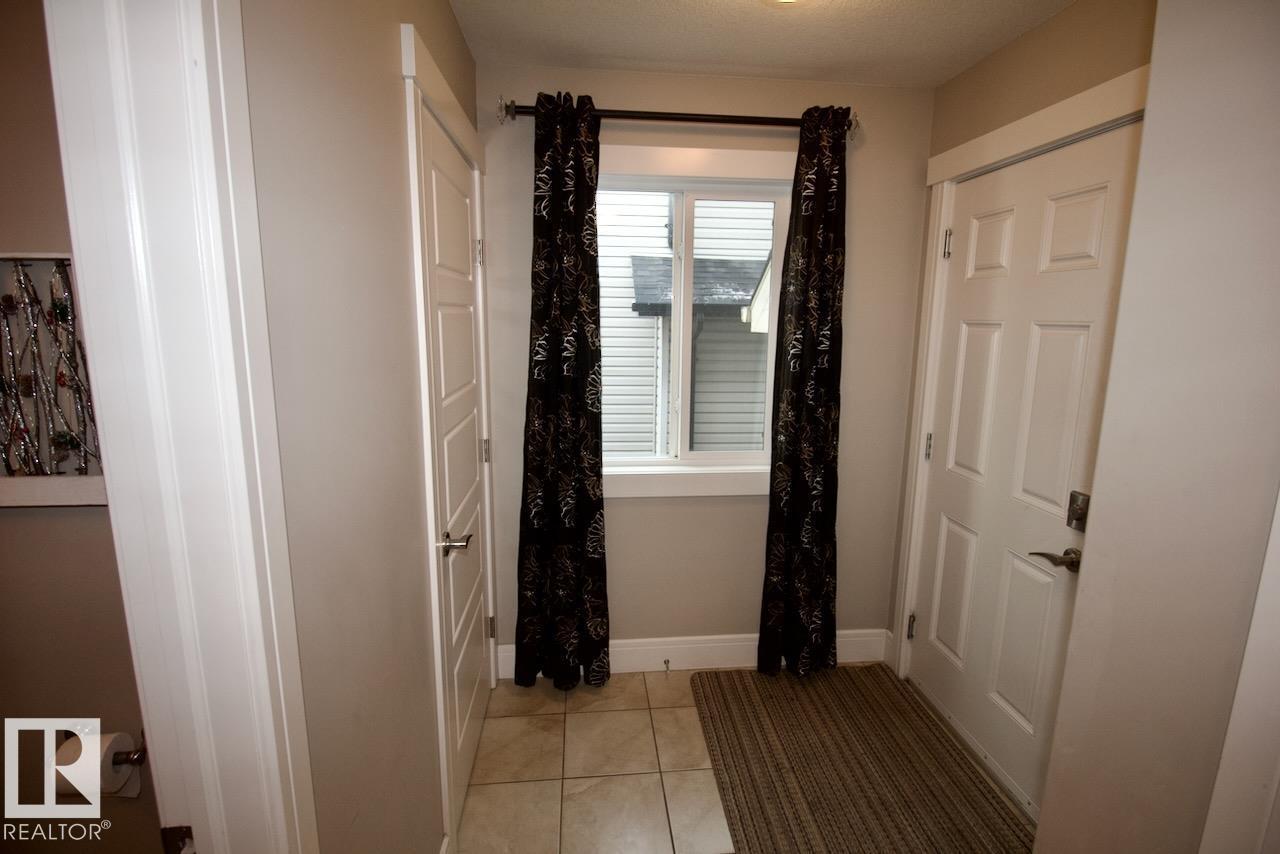 7704 ELLESMERE LN, Sherwood Park — photo 18