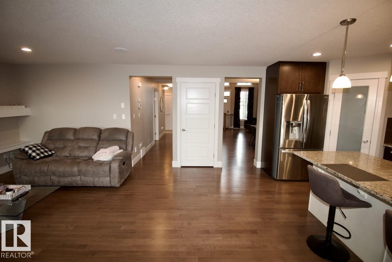 7704 ELLESMERE LN, Sherwood Park — photo 20