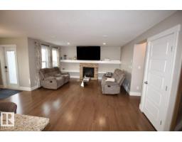 7704 Ellesmere Ln, Sherwood Park, AB T8H0P7 Photo 15