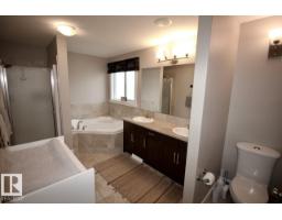 7704 Ellesmere Ln, Sherwood Park, AB T8H0P7 Photo 36