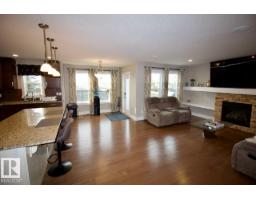 7704 Ellesmere Ln, Sherwood Park, AB T8H0P7 Photo 7
