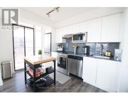 1017 - 120 Varna Drive, Toronto, ON M6A0B3 Photo 17
