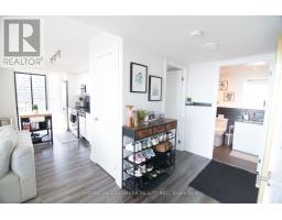 1017 - 120 Varna Drive, Toronto, ON M6A0B3 Photo 9