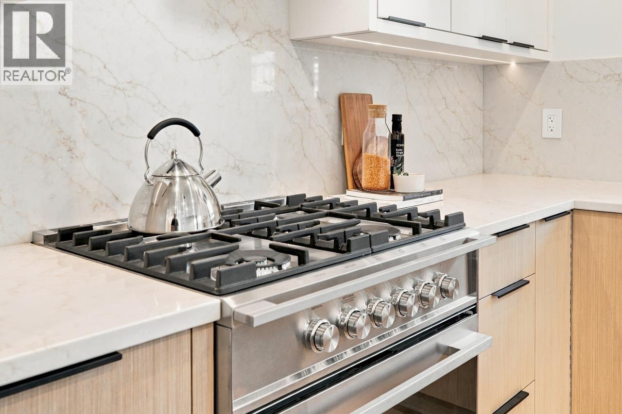 2 841 E 39th Avenue, Vancouver — photo 12