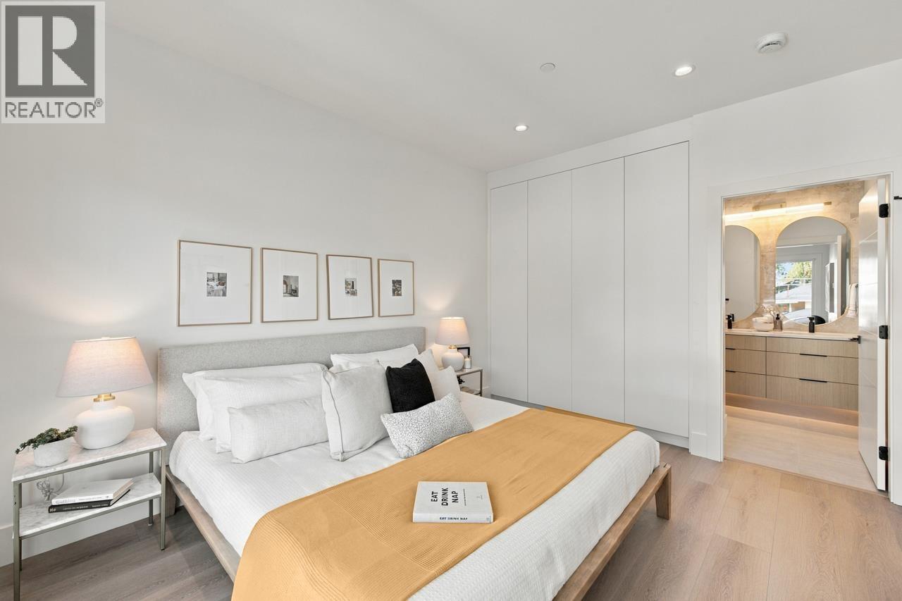 2 841 E 39th Avenue, Vancouver — photo 20