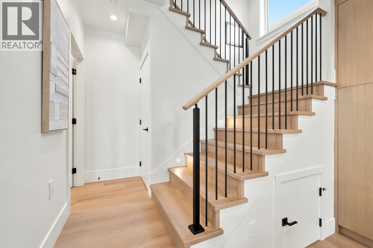 2 841 E 39th Avenue, Vancouver — photo 17