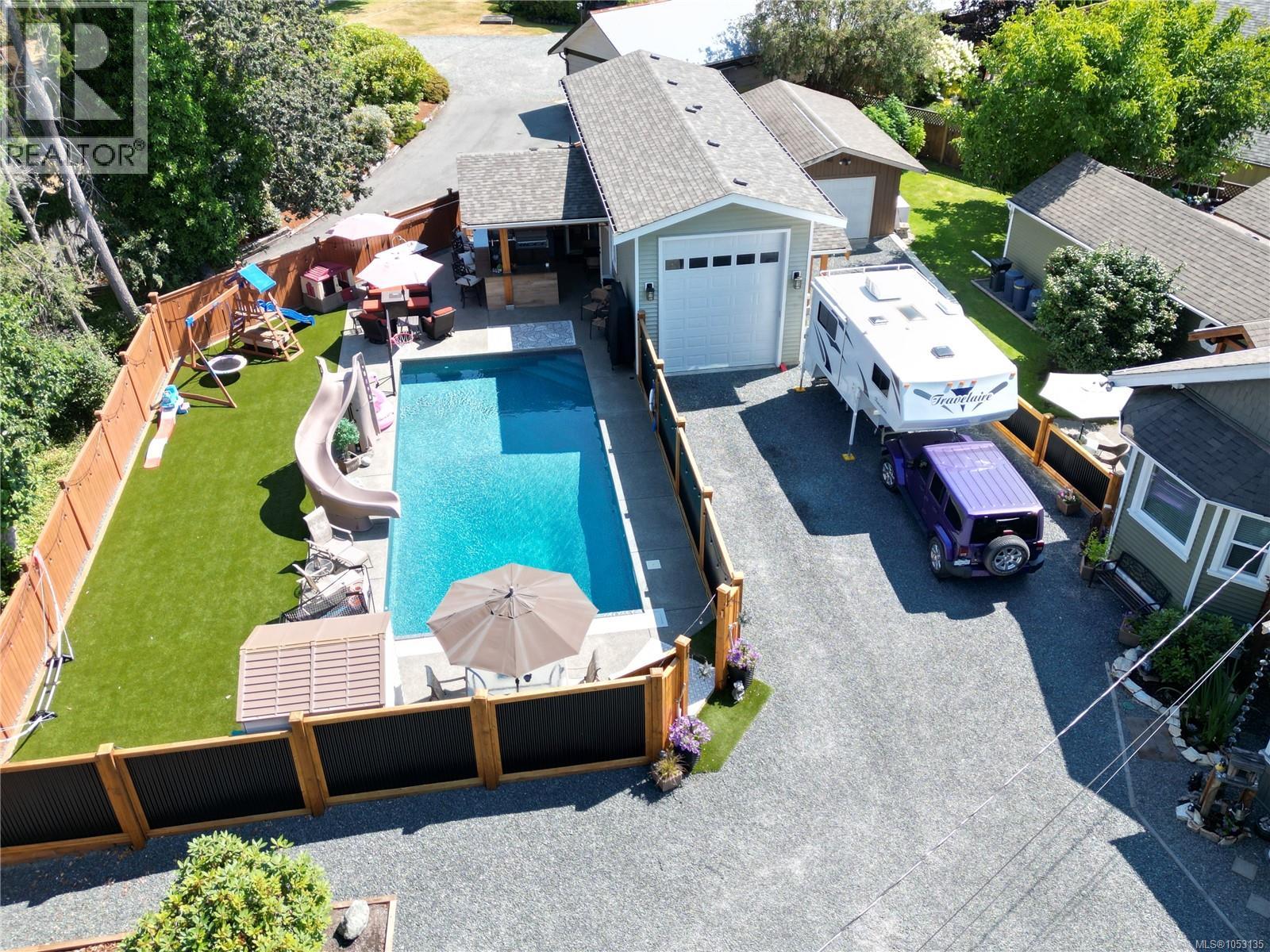 1988 Maple Bay Rd - 58