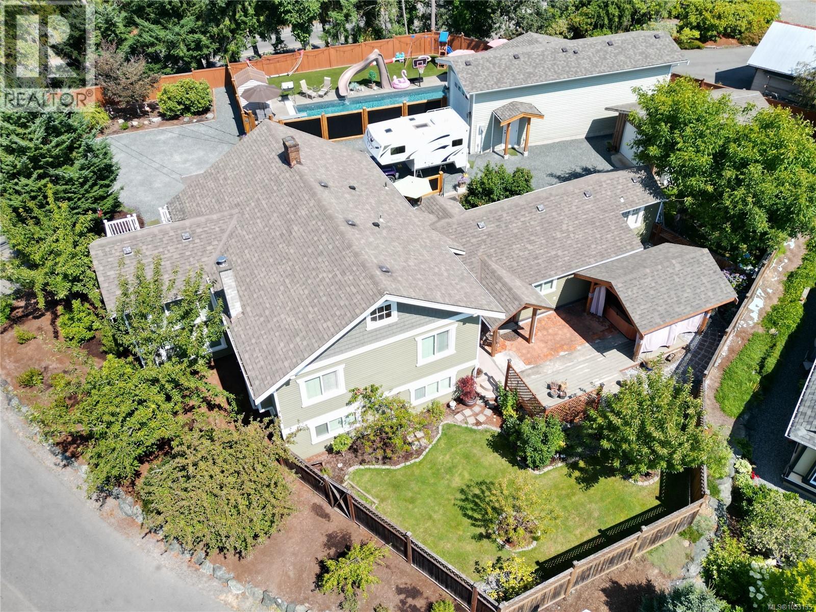 1988 Maple Bay Rd - 60
