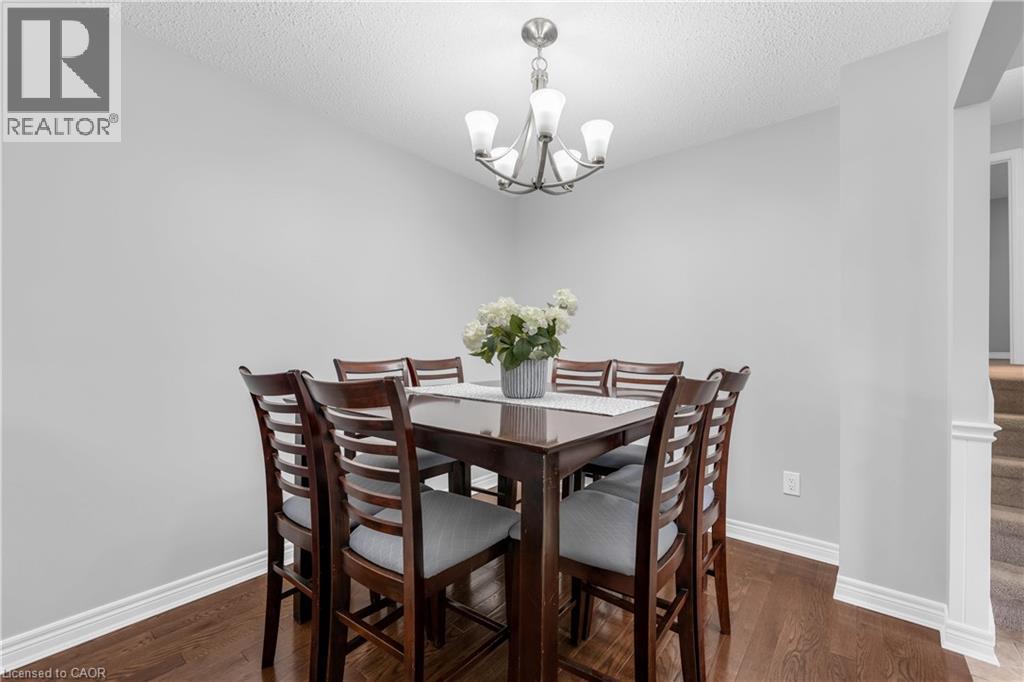 91 GUILDWOOD Drive, Hamilton — photo 8