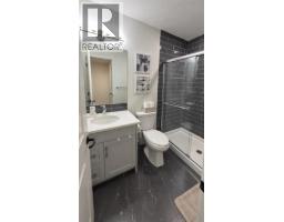 4pc Bathroom - 93 Carrington Boulevard Nw, Calgary, AB T3P1K8 Photo 15