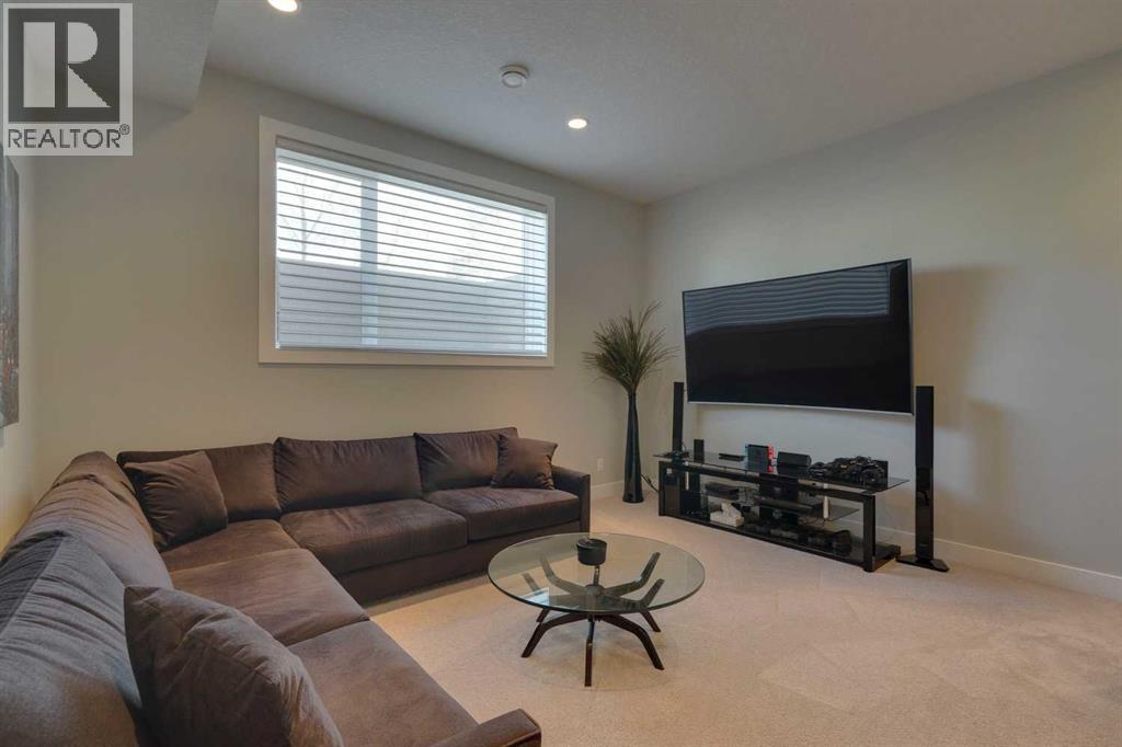Property photograph 34 for MLS A2353341
