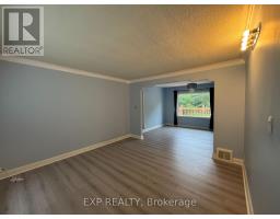 Main & Upper - 49 Sunset Beach Road, Richmond Hill, ON L4E3G7 Photo 13