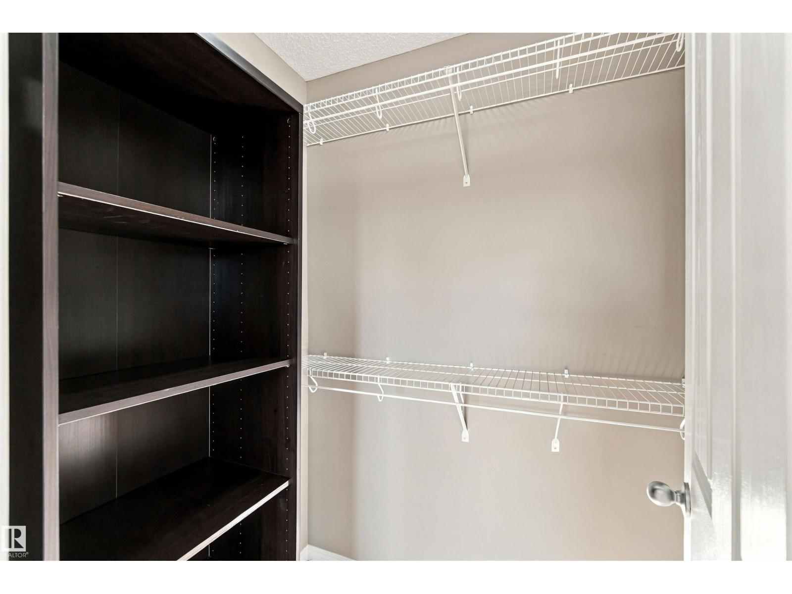 Property photograph 12 for MLS E4514492