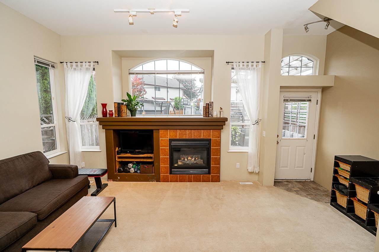 6689 185th Street, Surrey — photo 7