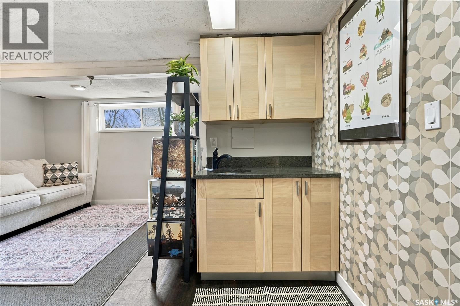 600 Walmer ROAD, Saskatoon — photo 32