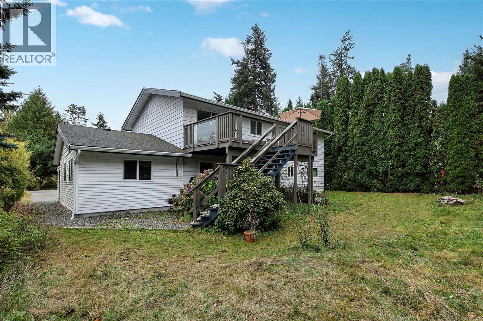 4082 Carey Pl, Royston