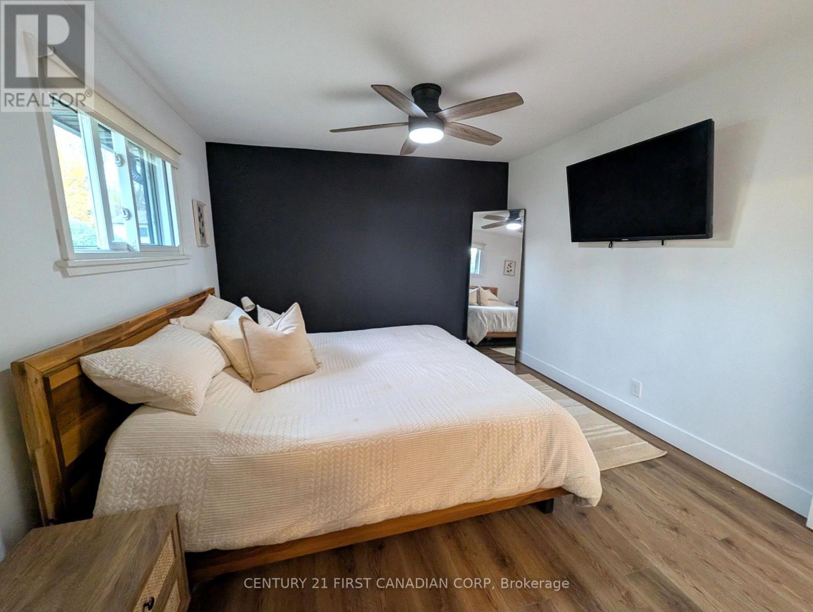 22827 MELBOURNE ROAD, Southwest Middlesex — photo 10