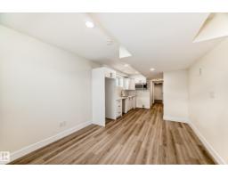10718 149 St Nw, Edmonton, AB T5P1M2 Photo 48